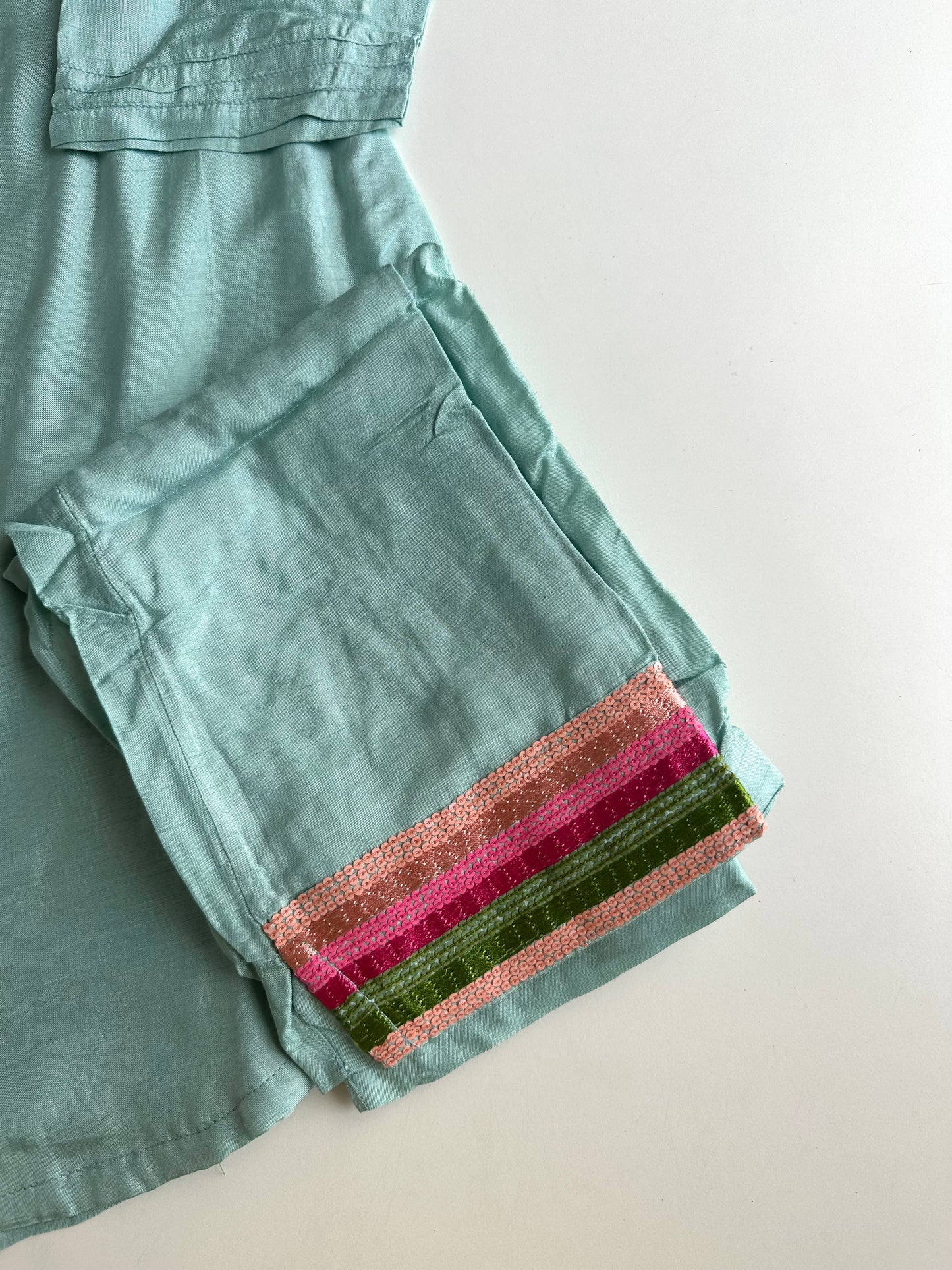 D071 -Dola silk cord set