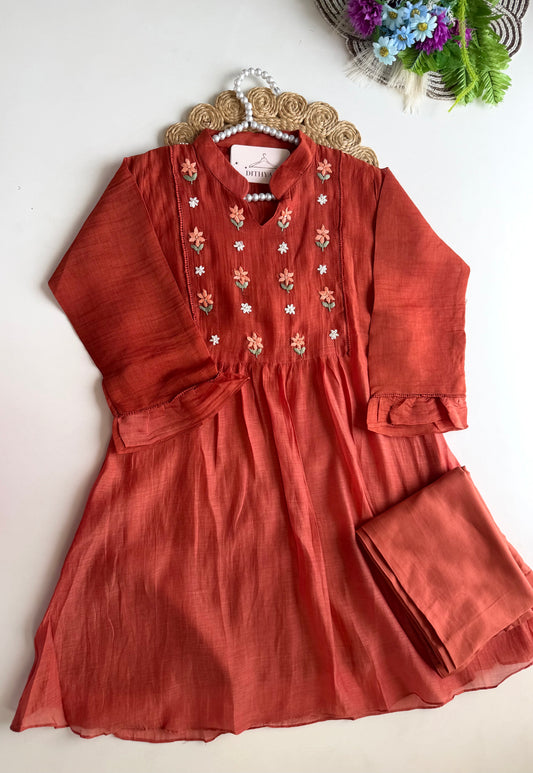 K258 - Mul chanderi embroidered coord set