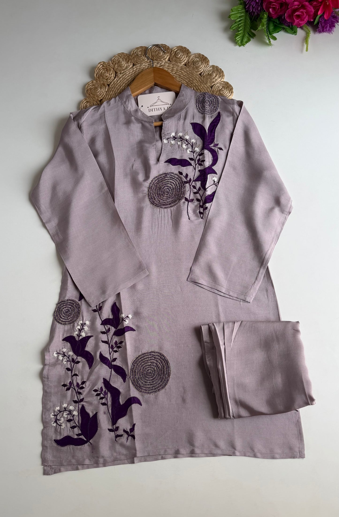 K291 - Muslin handwork coord set