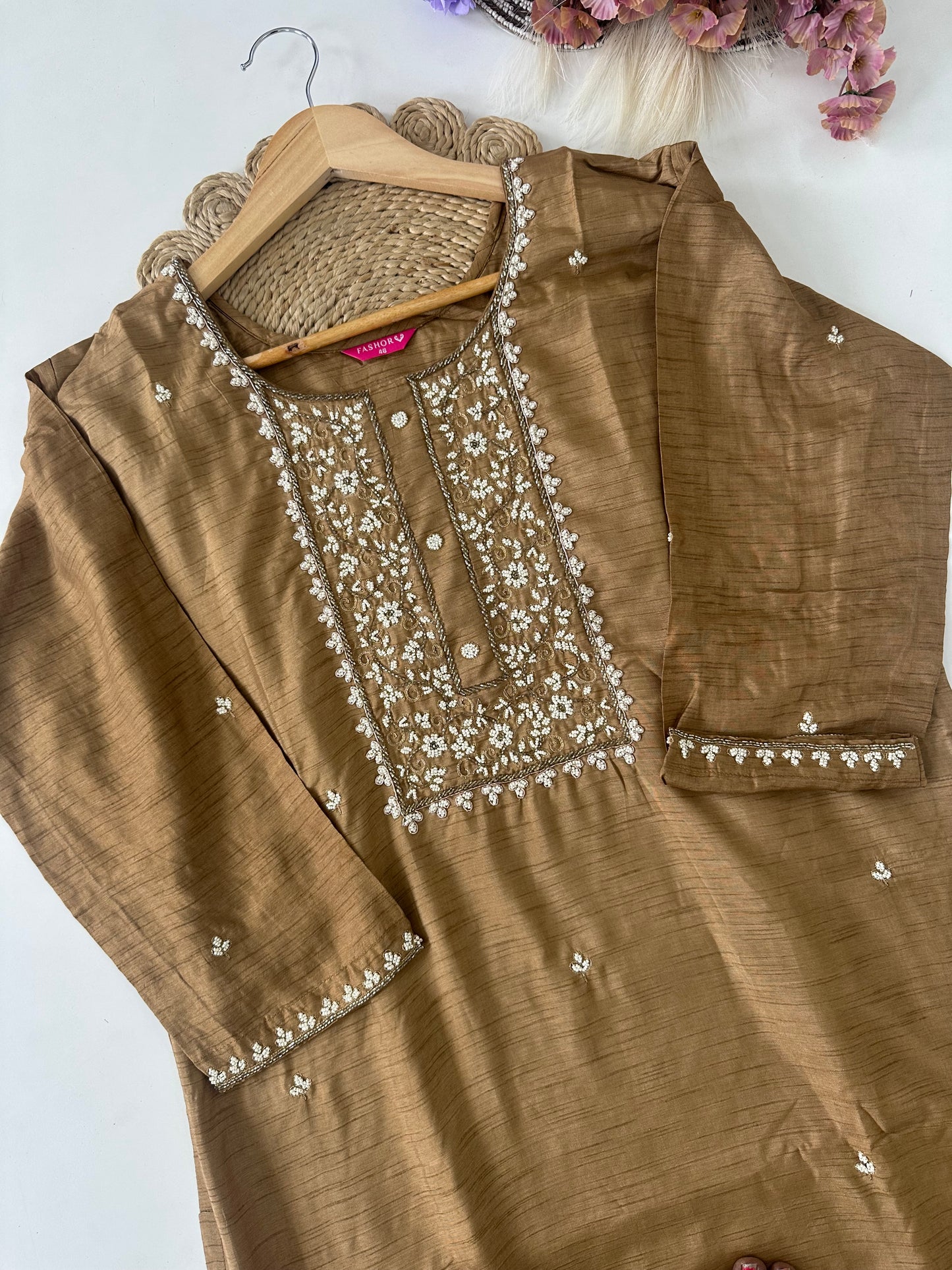 D225 - Dola silk straight kurti with pants and dupatta