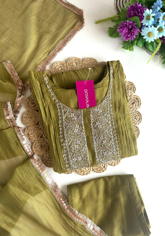 K041 - Mul Chanderi handwork Anarkali with pants and dupatta