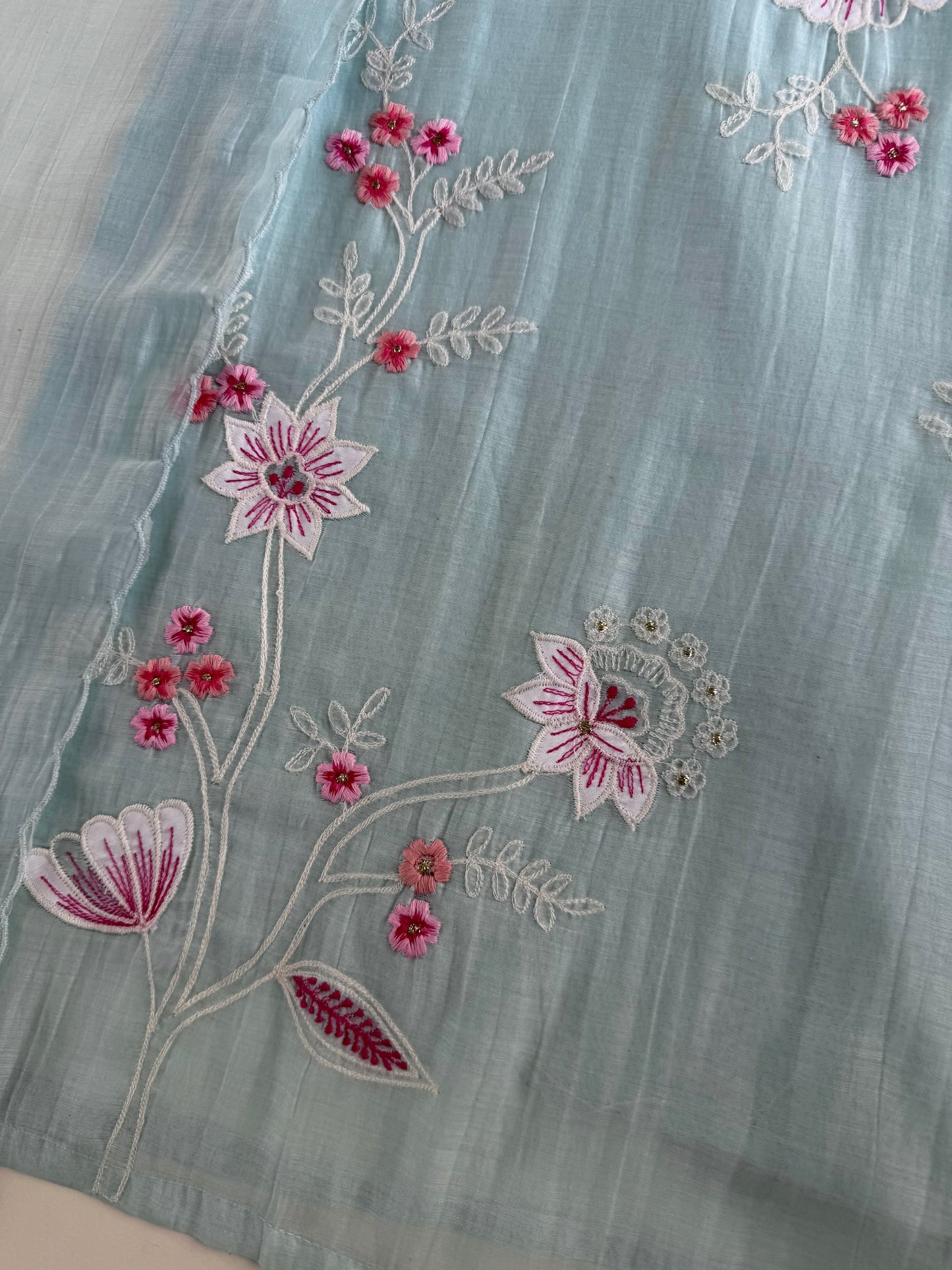 K275 - Mul chanderi embroidered straight Kurti with pants and dupatta