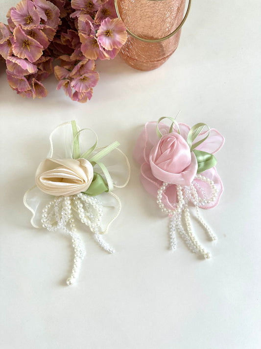 A016 - Fancy flower beaded hair clip (per piece)