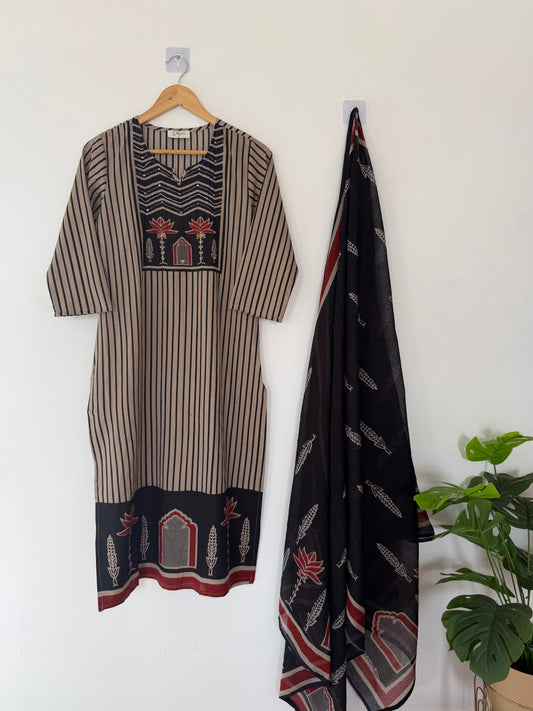 K453 - Mul cotton embroidered straight Kurti with pants and dupatta