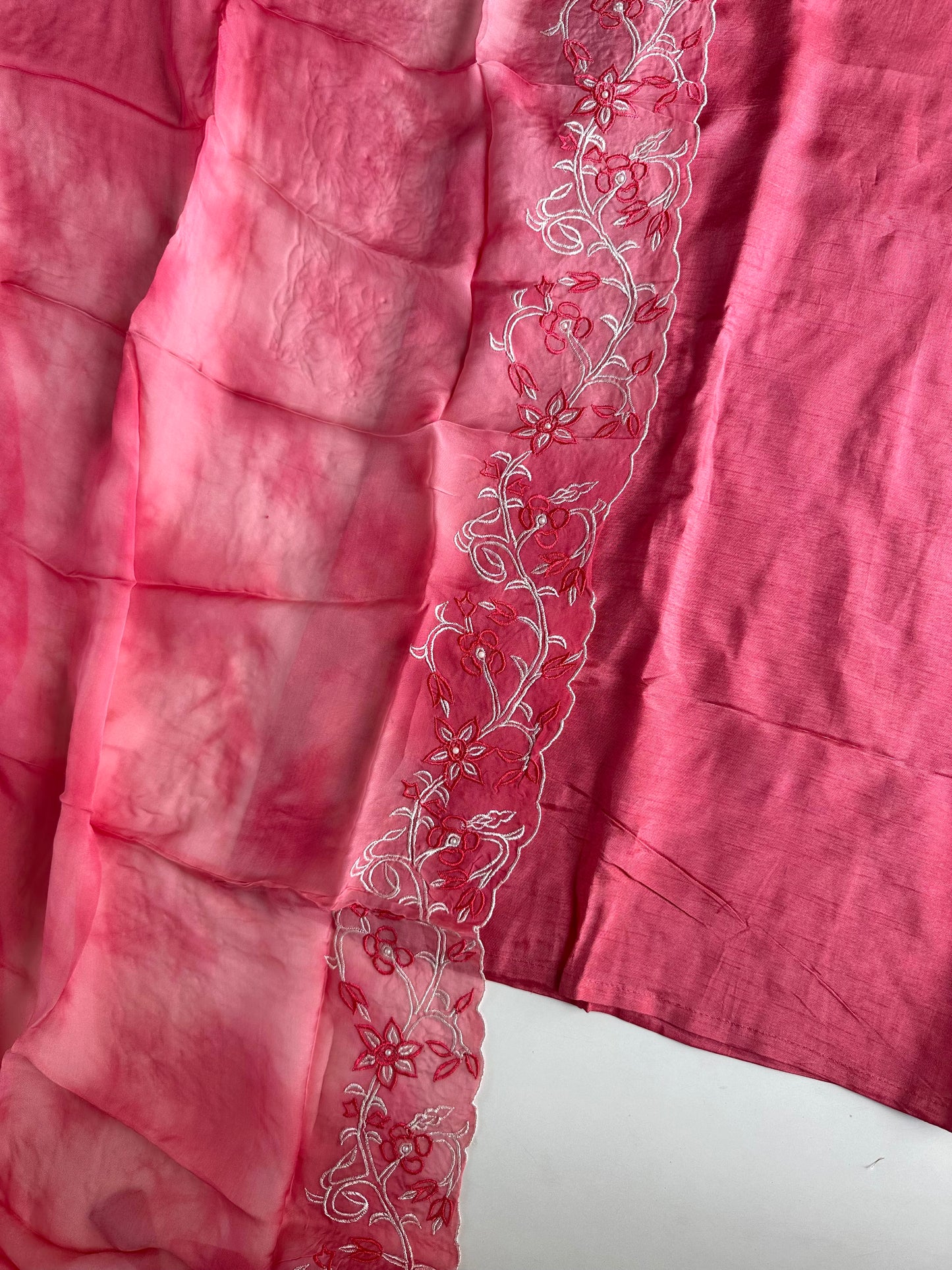 D259 - Dola silk straight kurti with pants and dupatta