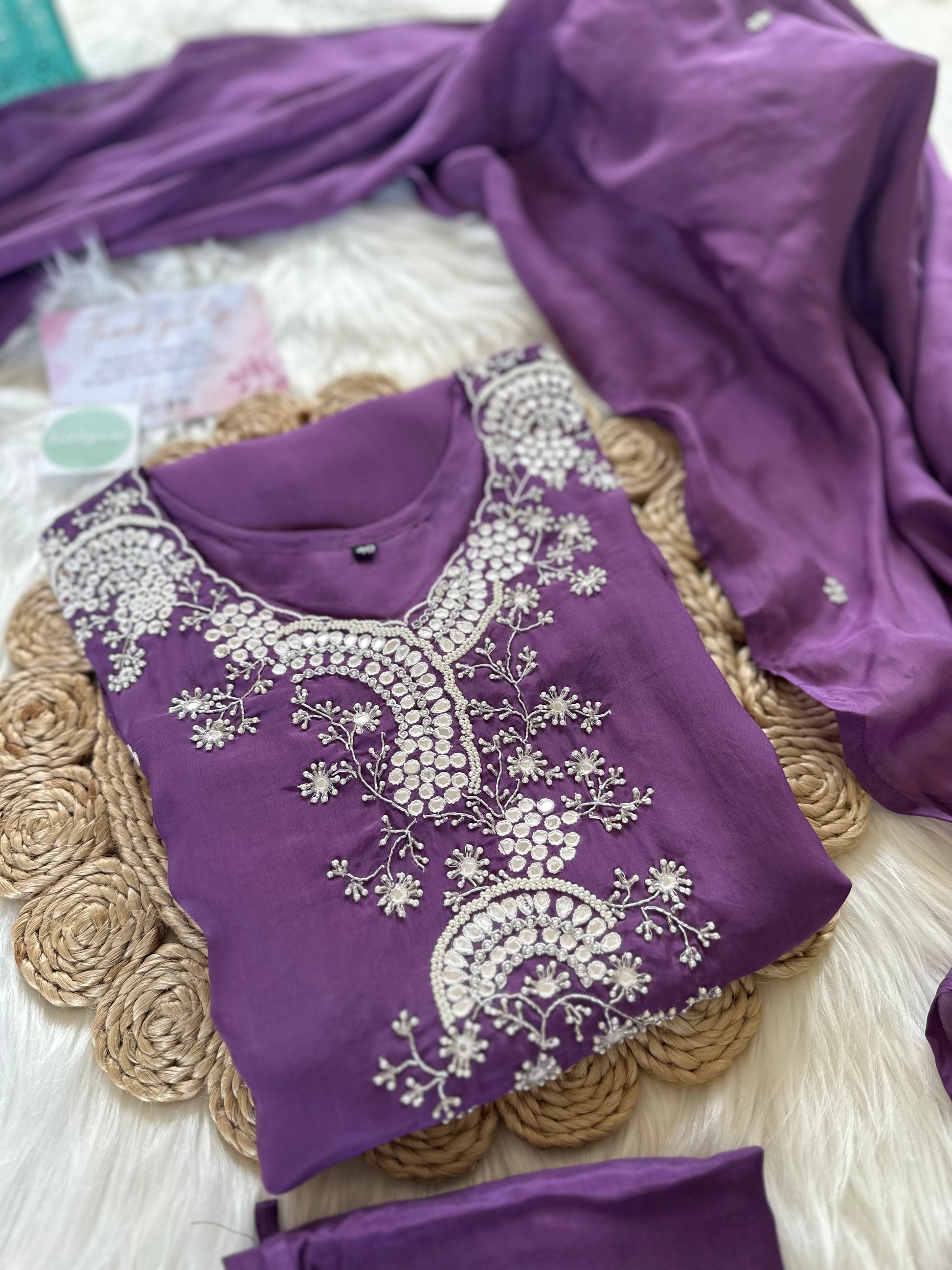 K244 - Chinnon kurti with pants and dupatta - Dithya.in