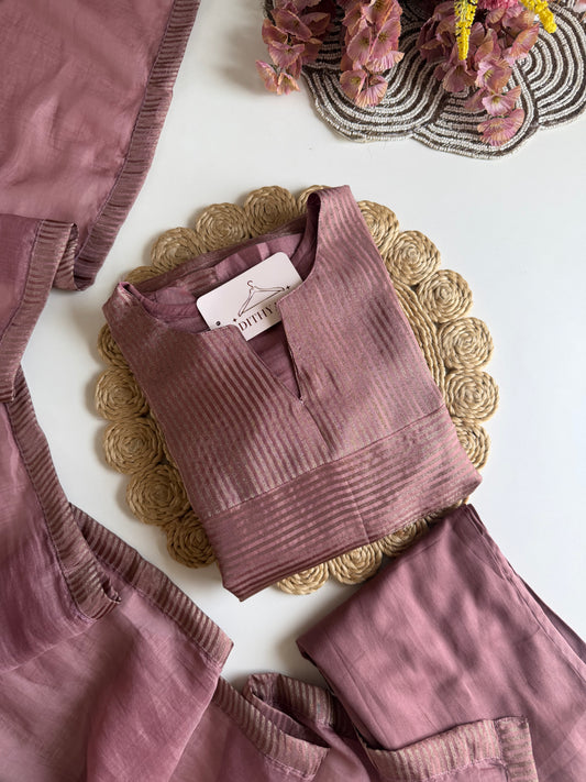 K089 - Mul chanderi zari Aline Kurti with pants and dupatta