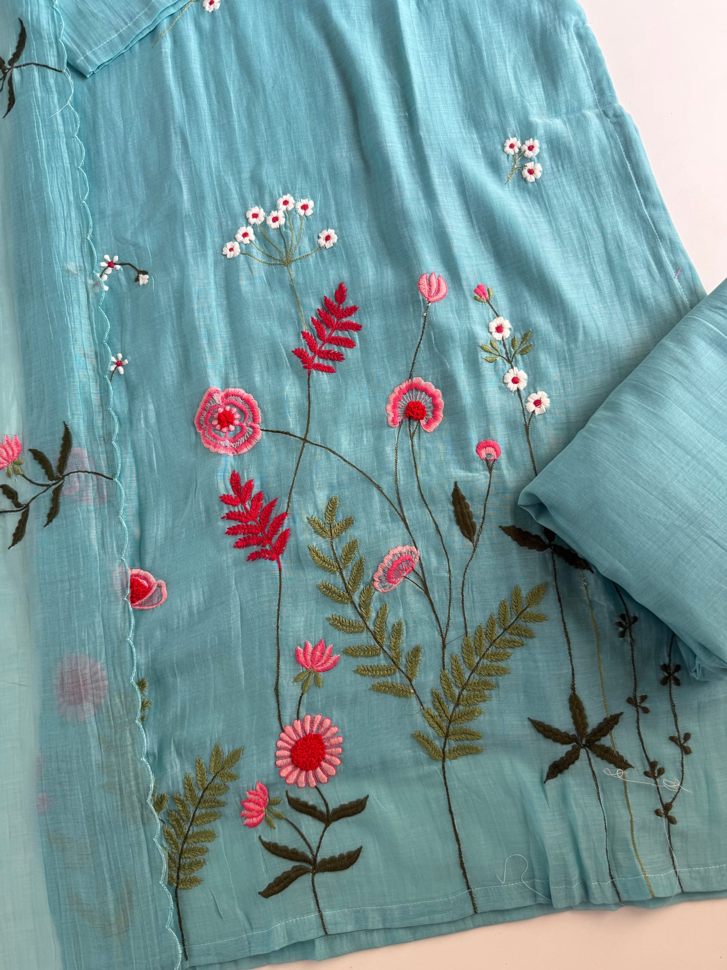 K629 - Mul chanderi 3D embroidered straight Kurti with pants and dupatta