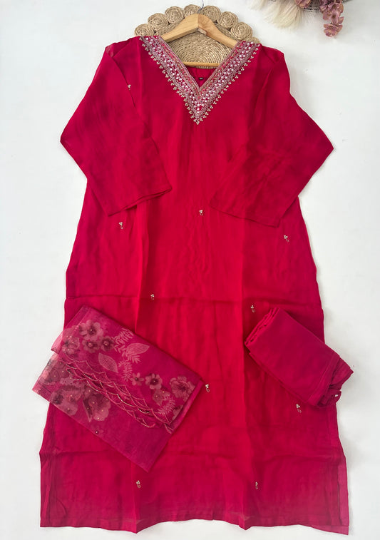 D211 - Muslin silk straight kurti with pants and dupatta
