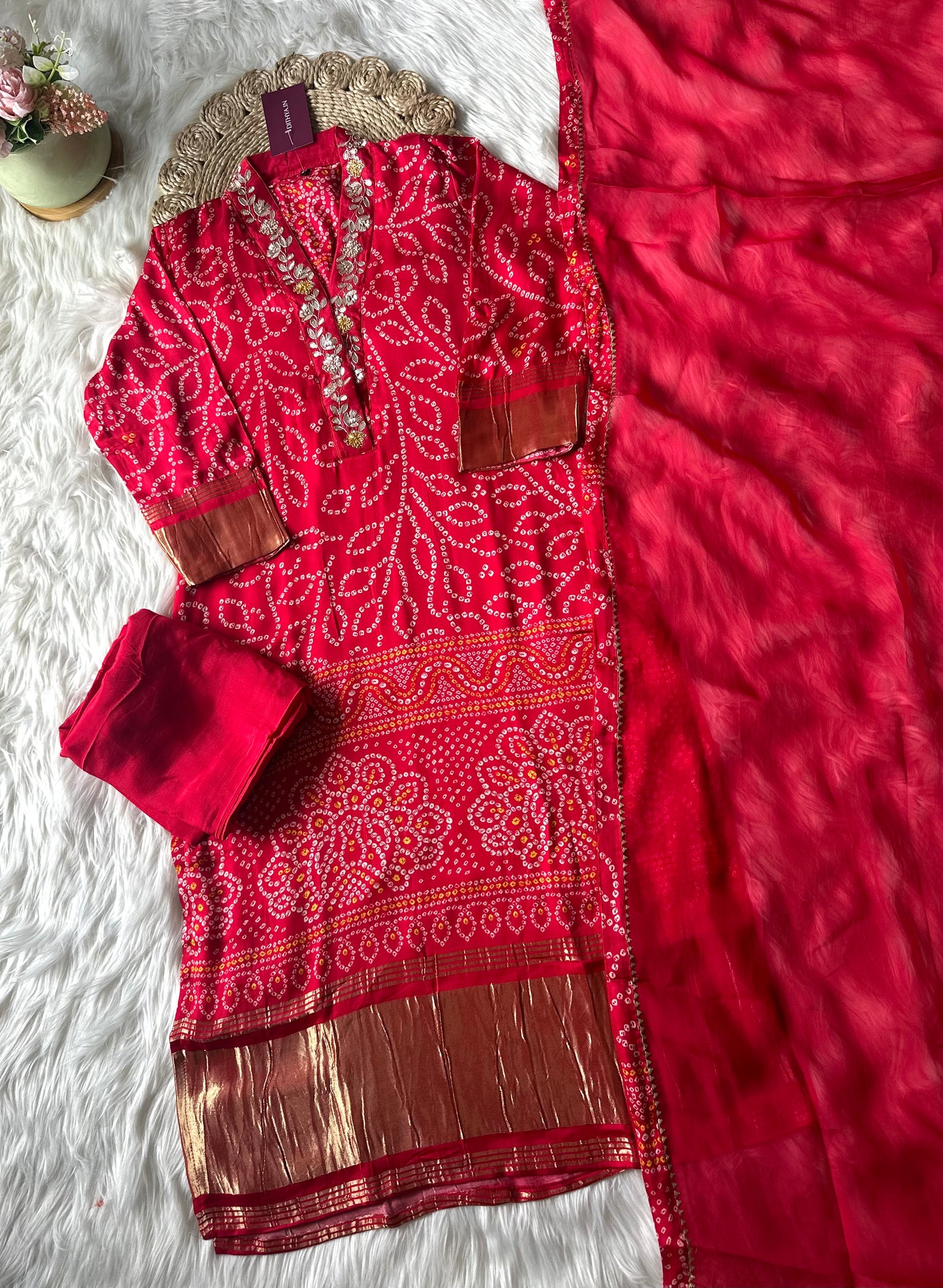 K043 - Bandhini Gaji silk Straight kurti with pants and dupatta.