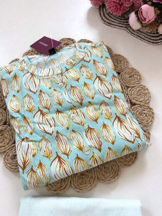 K192 – Bedruckter Kurti aus Slub-Baumwolle mit Hose