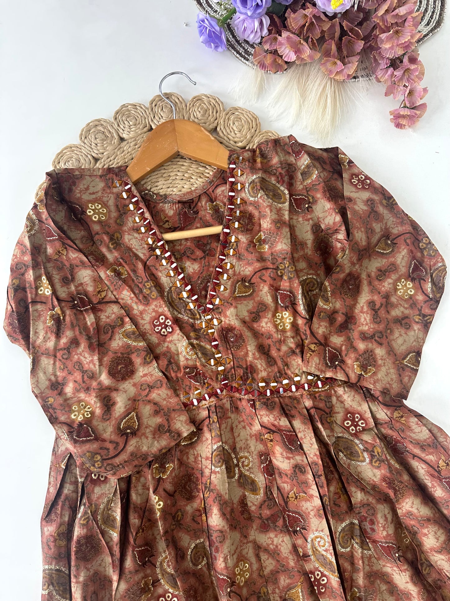 D235 - Roman silk Alia cut with pants and dupatta