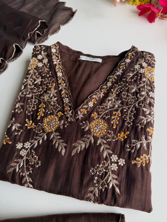 K122 - Mul chanderi handwork straight Kurti with pants and dupatta