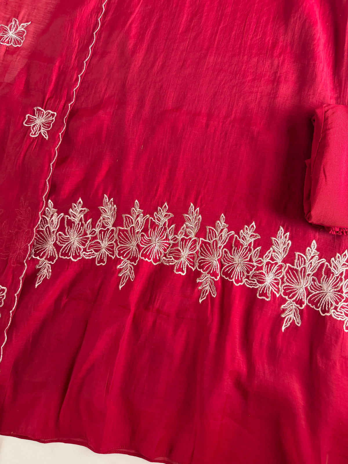 K114 - Surat Mul chanderi embroidered Aline Kurti with pants and dupatta