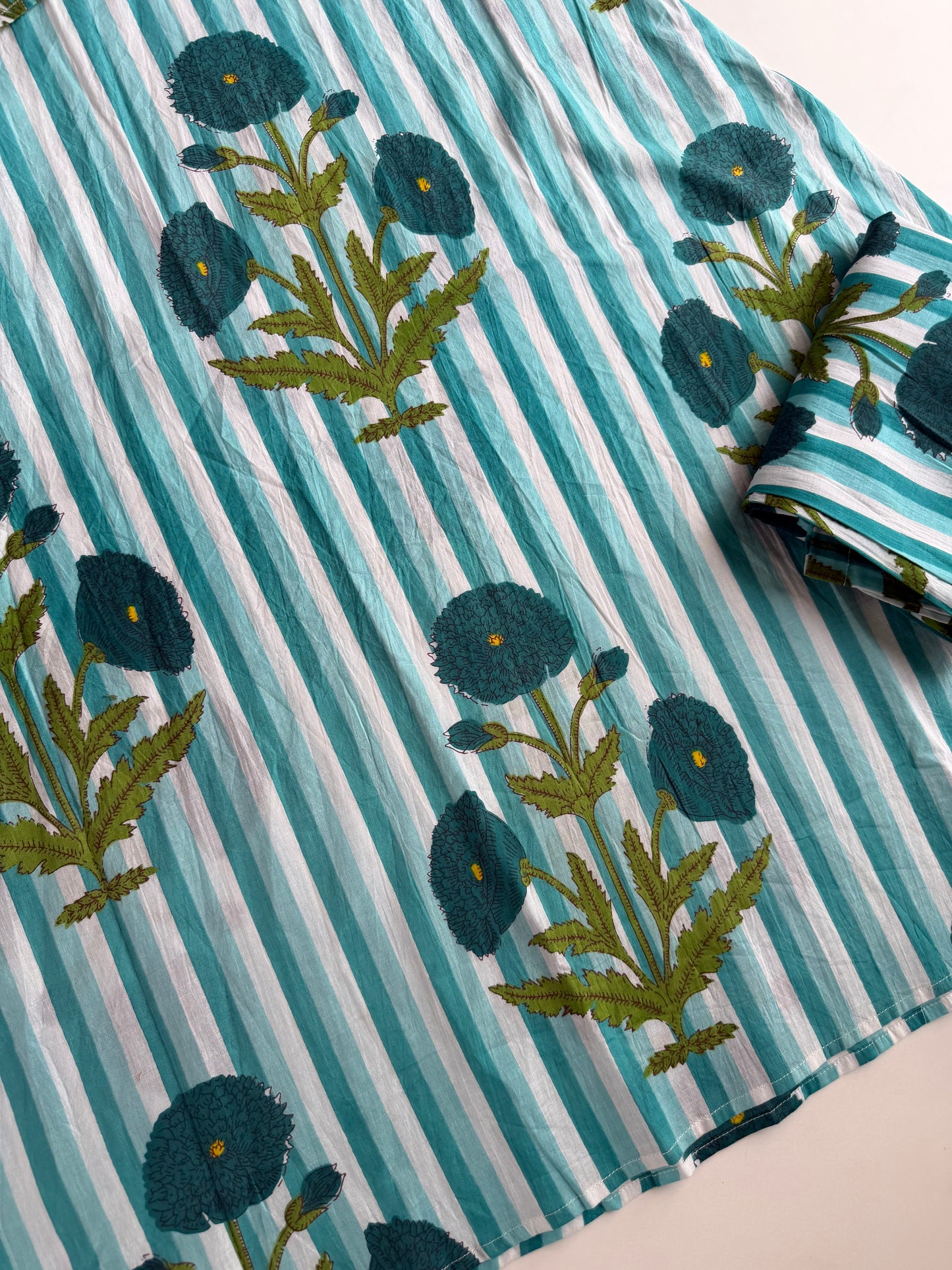 K669 - Mul cotton Printed Aline Kurti with pants