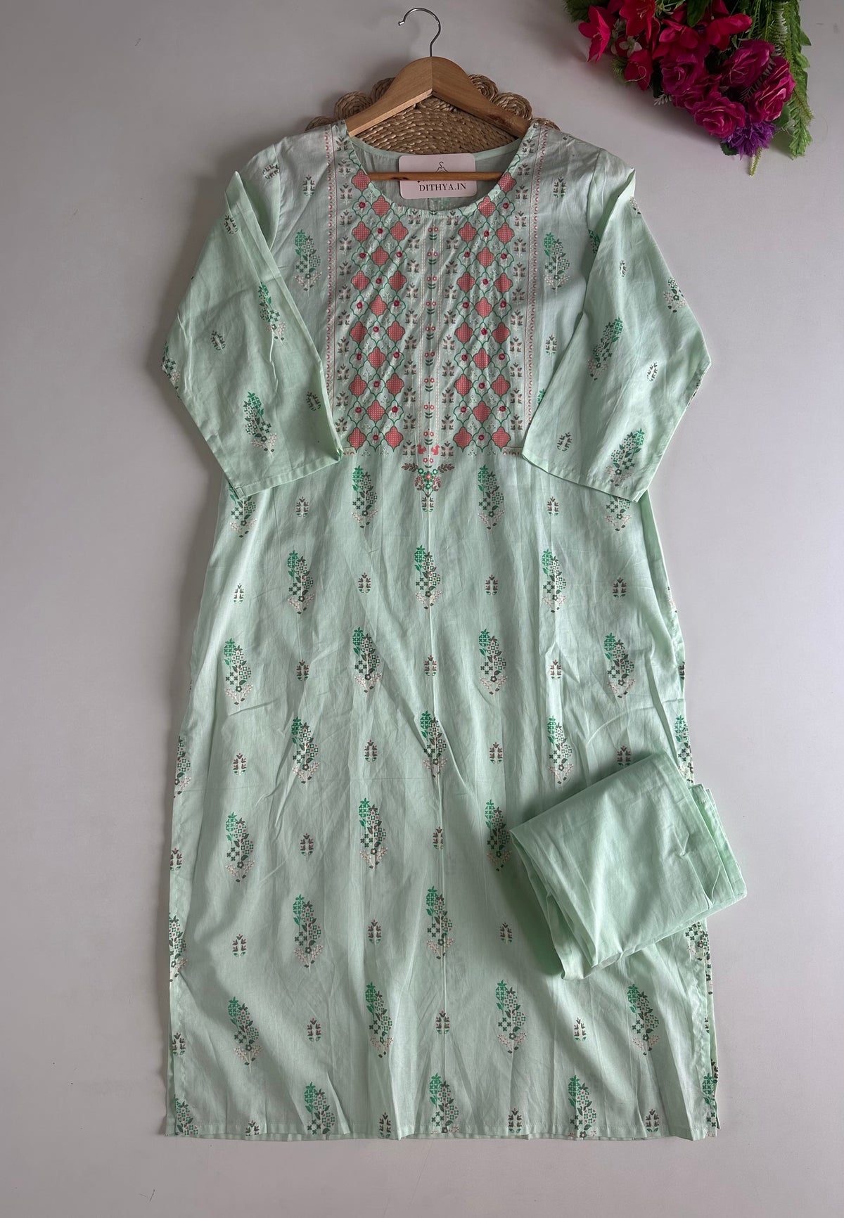 D771-Cotton straight Kurti with pants