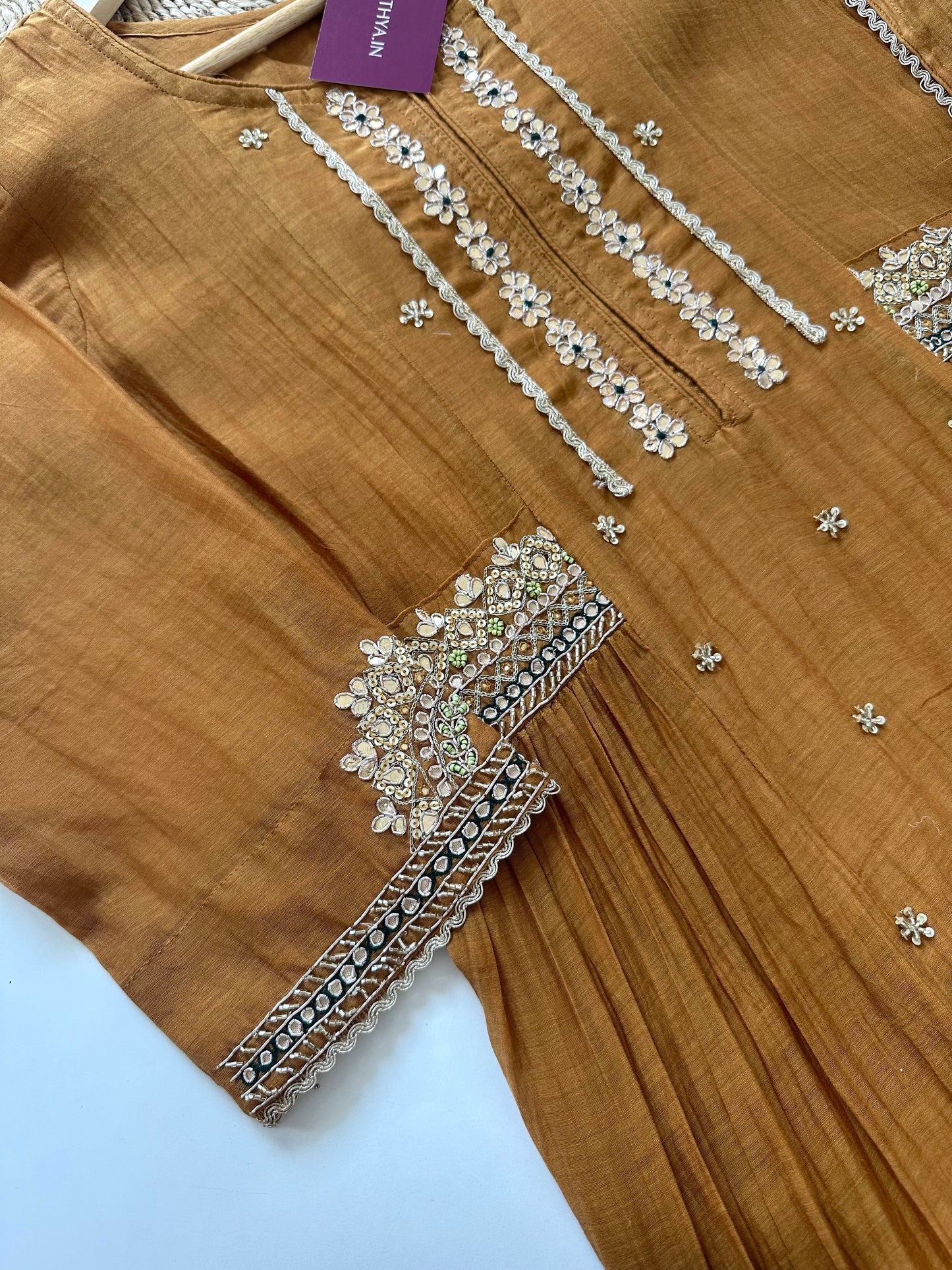 K142 - Mul Chanderi Gota work Aline Kurti with pants and dupatta