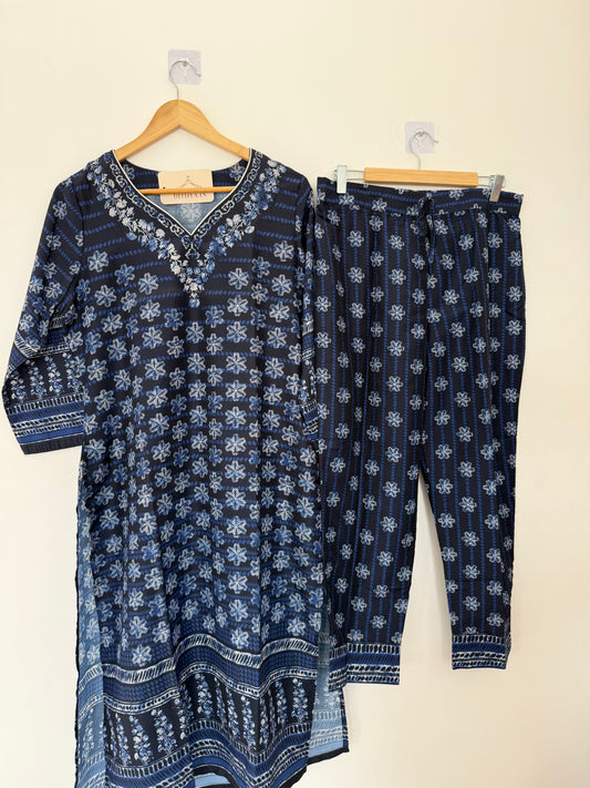D619-Rayon straight Kurti with pants